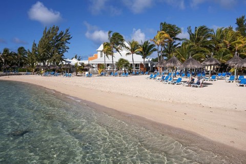 Palm beach Le Preskil Beach Resort