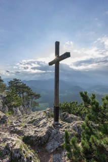 Summit cross
