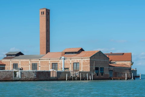 Workshops of the glass manufacturers