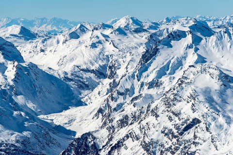 View of the Oberhalbstein Alps with Piz Duan