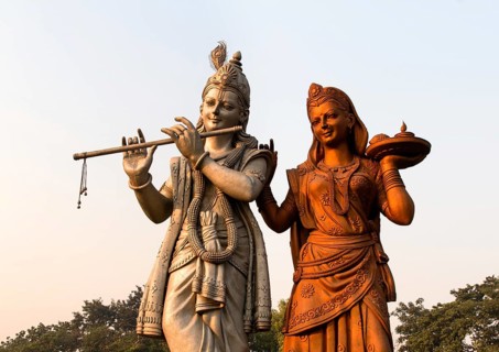 Lord Krishna and Radha statue