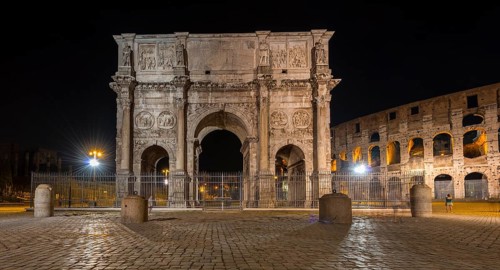 Arch of Costantine and Colosseum by night