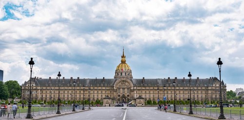 Les Invalides