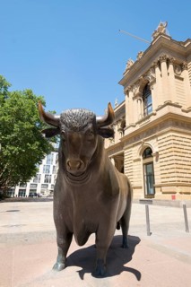 The bull of the sculpture Bull and Bear at the stock exchange