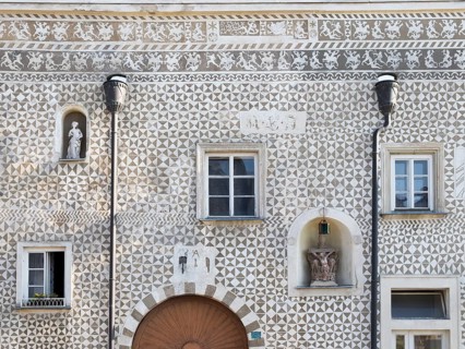 Sgraffito house
