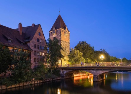 Heubrucke bridge over the Pegnitz
