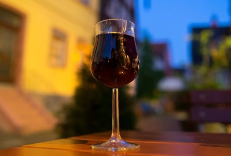 Red wine in glass