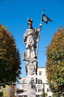 Florianibrunnen at the town square