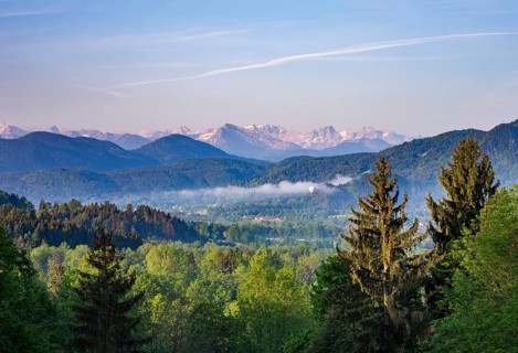View from the Sonntraten near Gaissach over the Isar valley