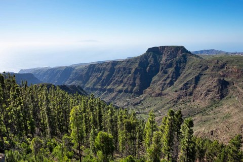 Barranco de Erque and table mount La Fortaleza