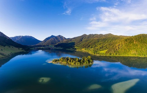 Schliersee with island Worth and Brecherspitze
