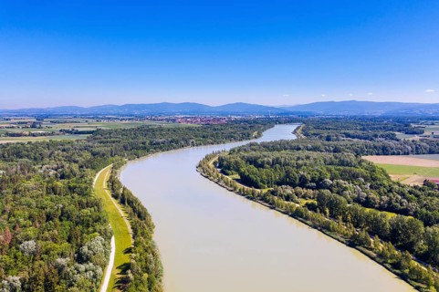 Isar with Plattling