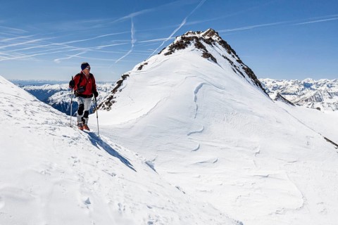 Ski tourer