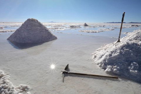 Traditional salt mining with pick and shovel