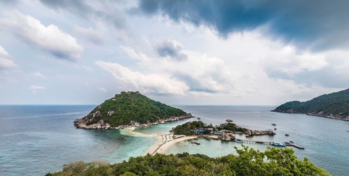 View across Koh Nang Yuan or Nangyuan