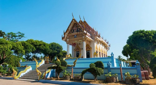 Buddhist temple Wat Khunaram