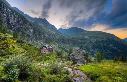 Gollinghutte mountain hut