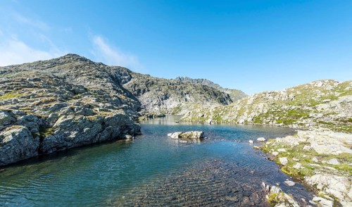 Mountain lake