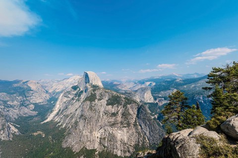 View from Glacier Point to the Yosemite Valley with Half Dome