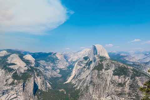 View from Glacier Point to the Yosemite Valley with Half Dome
