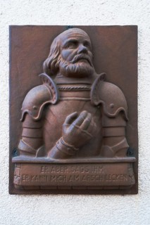 Bronze plaque with the portrait of the Frankish Imperial Knight Gotz von Berlichingen