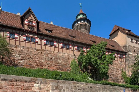 Kaiserburg and Sinwellturm