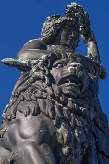 Bavaria with lion and laurel wreath