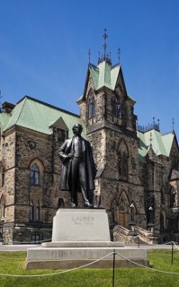 Wilfrid Laurier monument in front of East Block building
