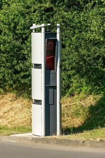 Column with infrared camera traffic speed measurement