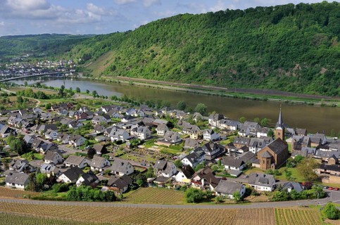 View of Alken at Mosel river