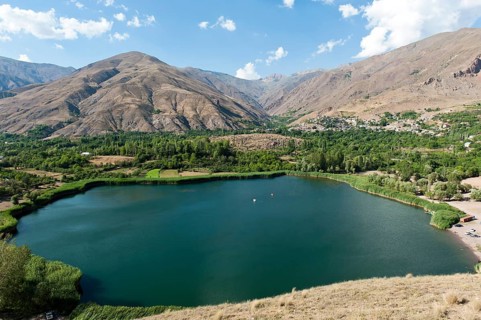 Mountain lake