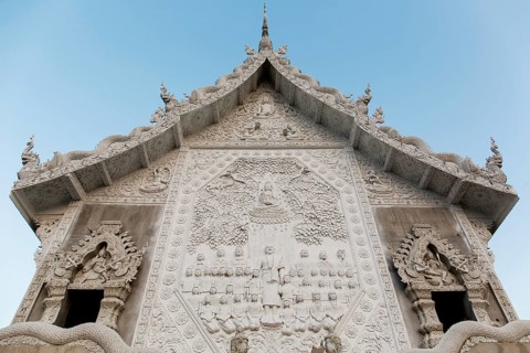Relief at the bot of the Wat Huay Pla Kang temple