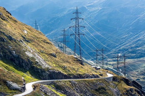 Nufenen pass road