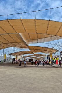 Start of the 1.5km roofed main street of the Expo 2015