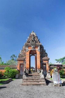 Roofed tower gate at royal temple of Pura Taman Ayun