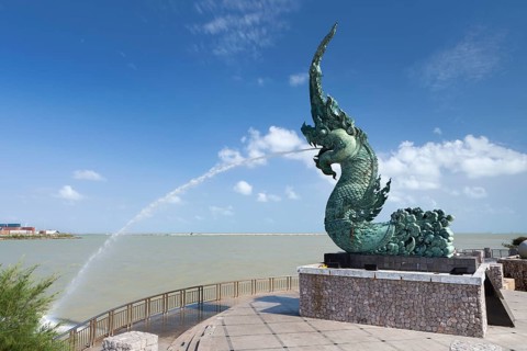 Dragon fountain on the promenade in Songkhla