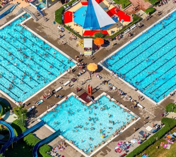 Berge open air pool
