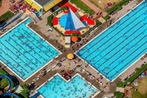 Berge open air pool
