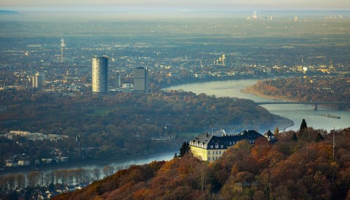 Federal Guest House Hotel Petersberg with Cityscape