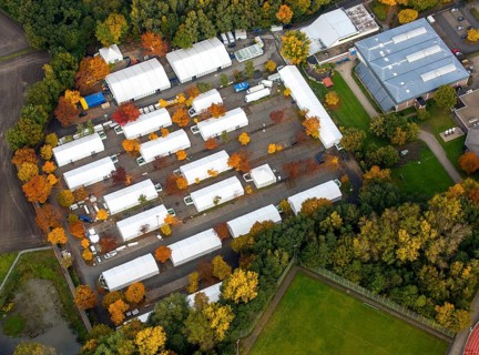 Bork police academy with refugee shelters in the fall