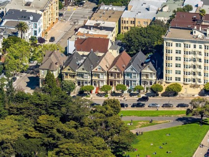 Aerial view of the Painted Ladies at Steiner Street