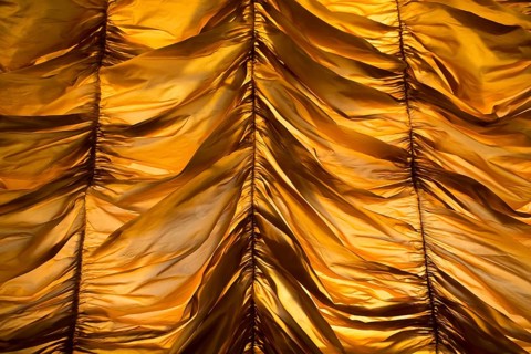 Bronze curtain