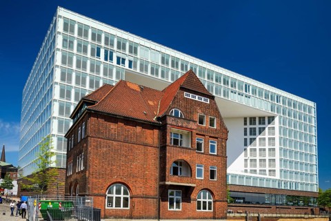 Ericus-Contor and old brick building in HafenCity