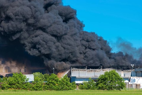 Cloud of smoke at a major fire
