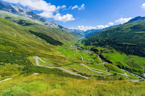 Road leading to Furka Pass