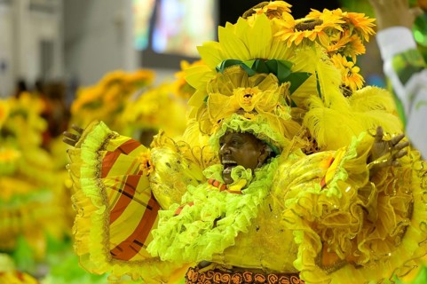 Samba dancer in costume