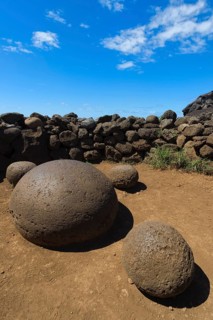 Te Pito Kura Henua stone