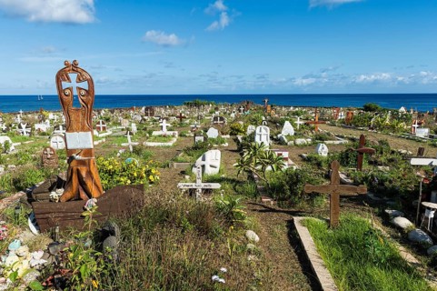 Hanga Roa cemetery