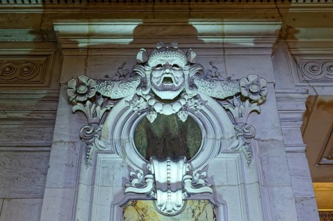 Wall sculpture