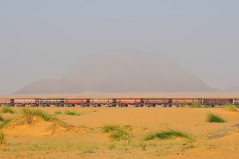 Railway through the desert for the transport of iron ore from M'Haoudat to Nouadhibou port